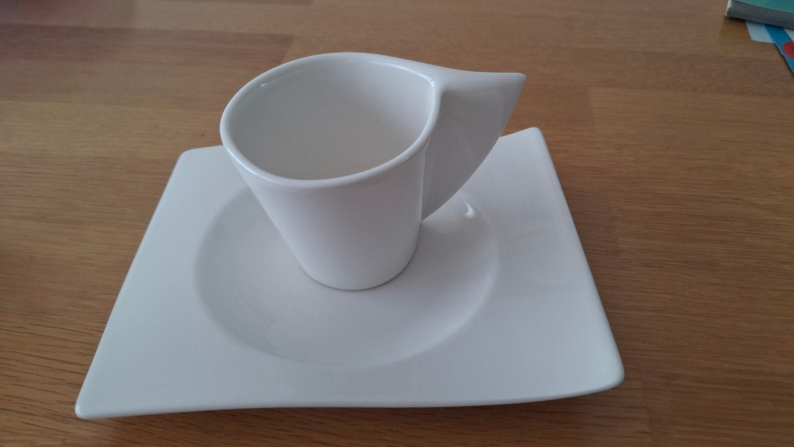 Villeroy & Boch NewWave set van 8 Kop en Schotels, porselein, Ophalen, Villeroy & Boch, Zo goed als nieuw, Overige stijlen