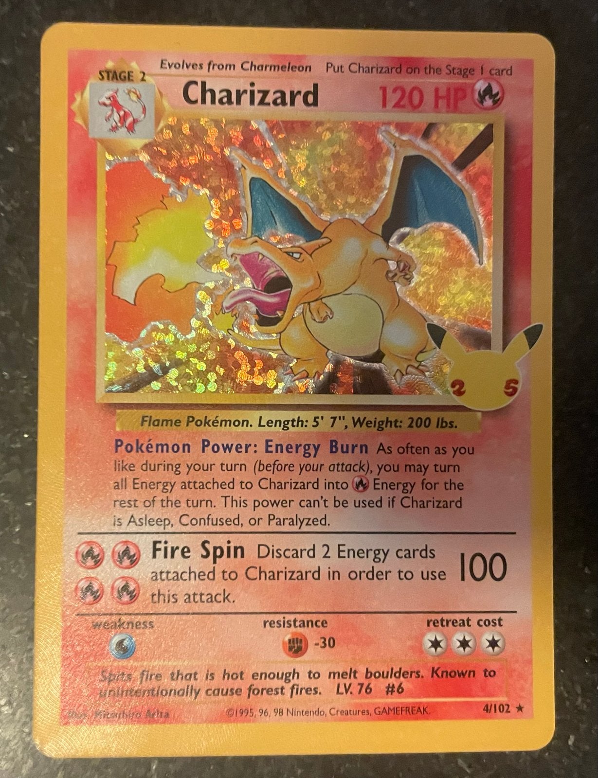 Pokémon Charizard Celebrations 25th Anniversary Kaart, Ophalen of Verzenden, Zo goed als nieuw, Losse kaart, Foil