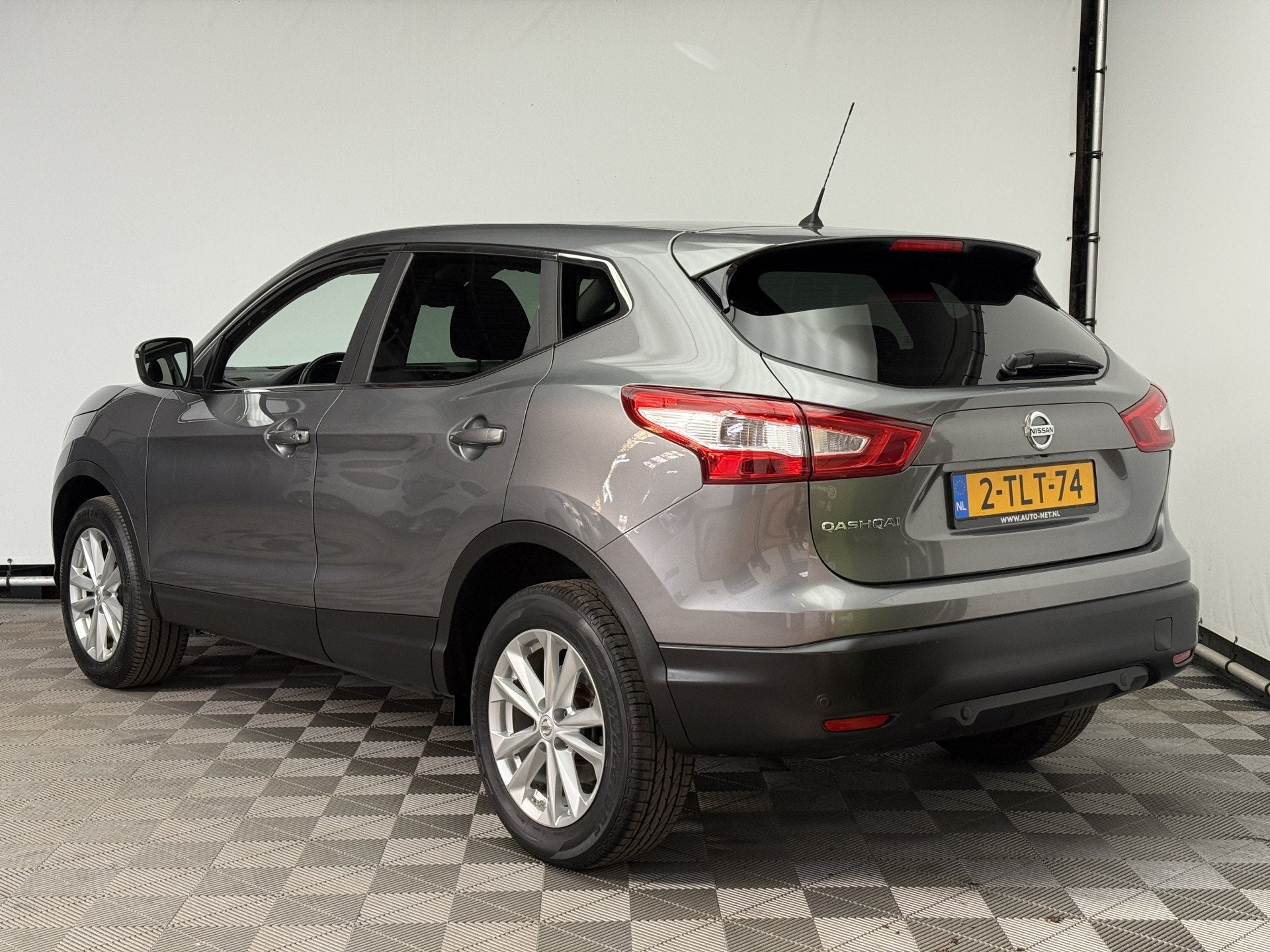 Nissan QASHQAI 1.2 Connect Edition Pano ECC Camera NL Auto, Auto's, Voorwielaandrijving, Euro 5, Stof, Gebruikt