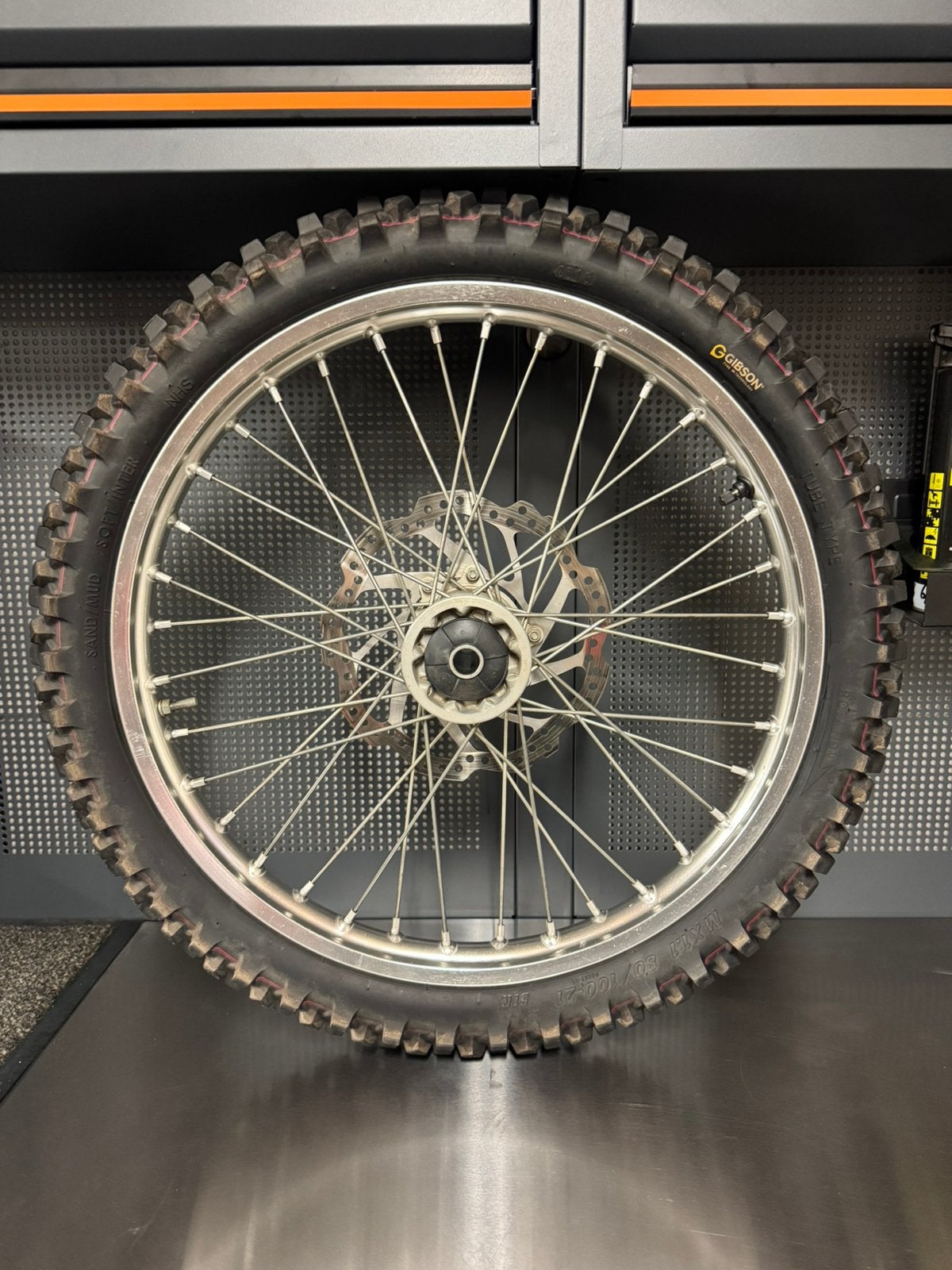 Voorwiel Honda CRF250 2024, Ophalen
