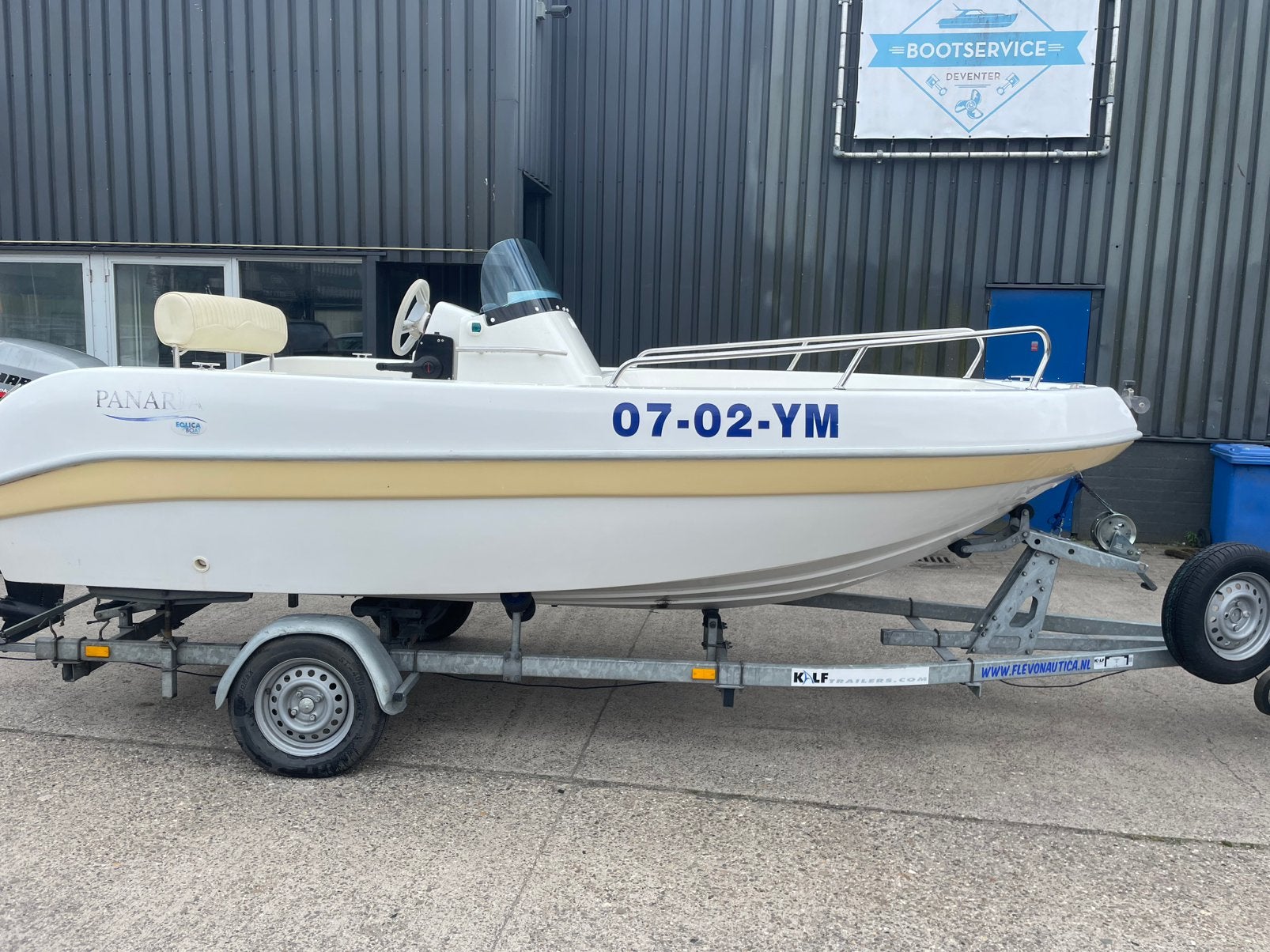 Aquamar Panaria + 40 pk 4 takt + trailer, Ophalen, Zo goed als nieuw