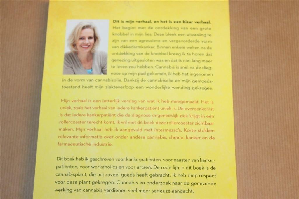 Kanker & Cannabis — Persoonlijke Genezing Posthumus, Ophalen of Verzenden, Zo goed als nieuw