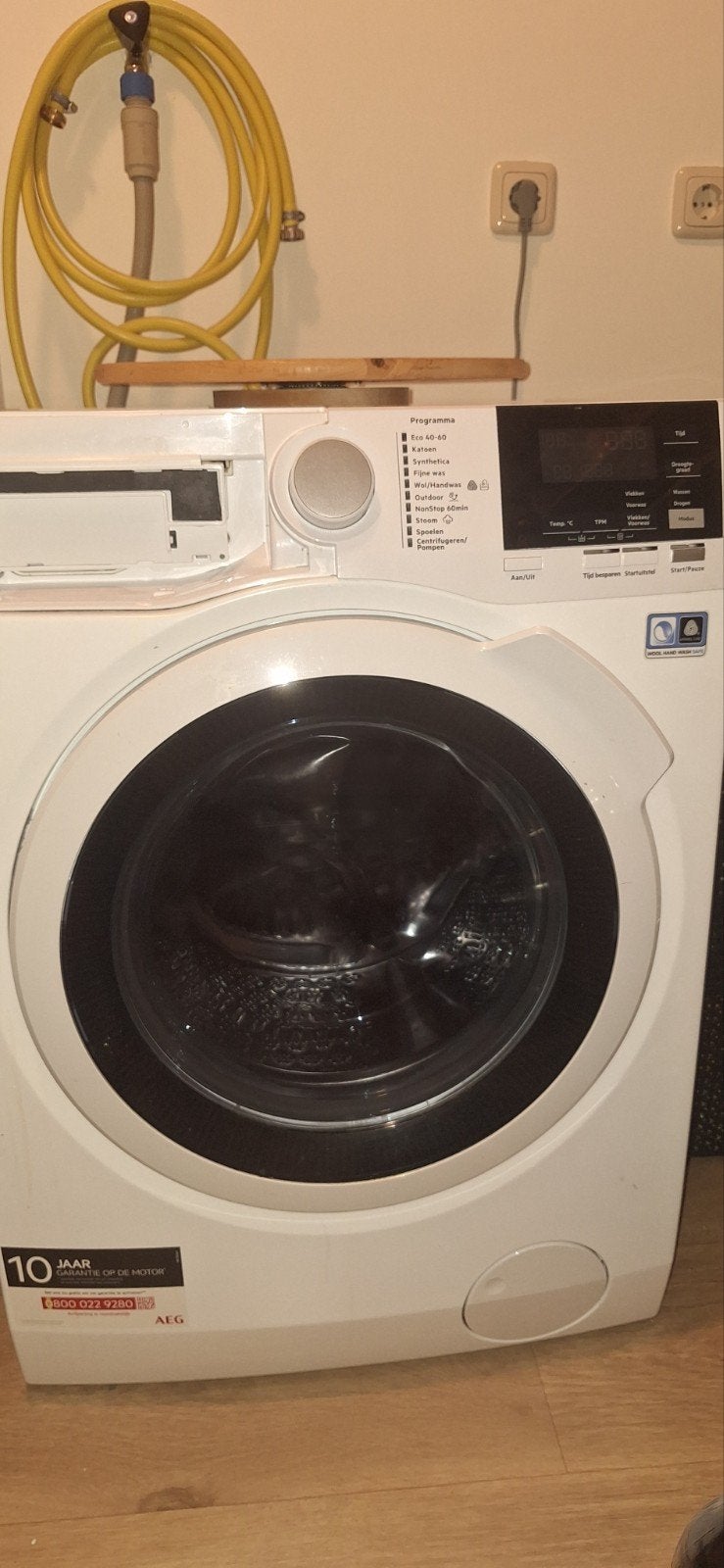 AEG L7WB86GW was-droogcombinatie, 6 tot 8 kg, Ophalen, Gebruikt