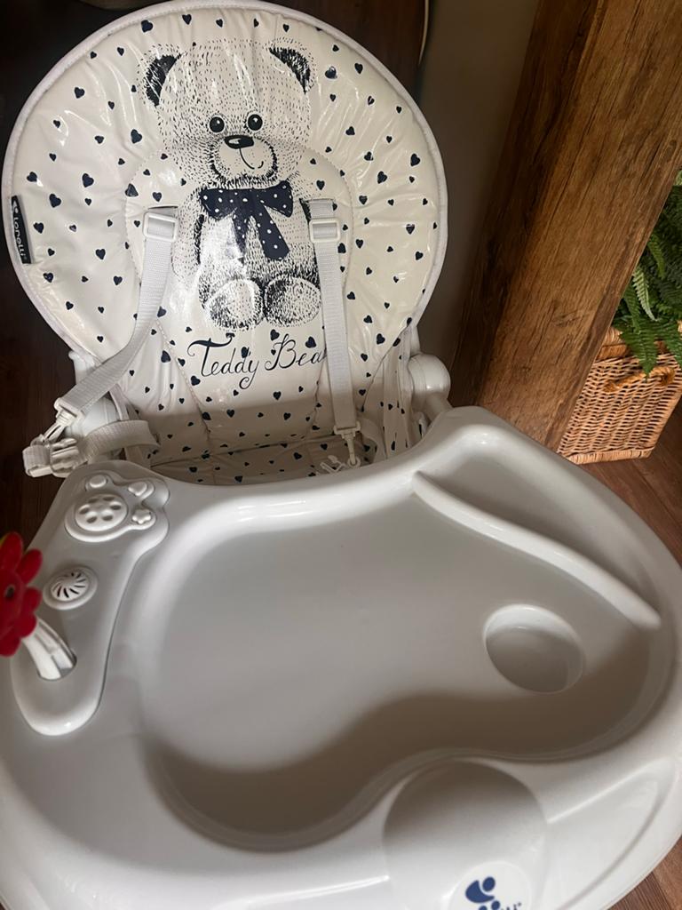 Teddy Bear Inklapbare Kinderstoel met  Eetblad, Kinderen en Baby's, Kinderstoelen, Gebruikt, Inklapstoel, Afneembaar eetblad, Gordel(s)