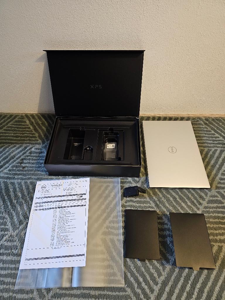 laptop Dell XPS 15 9500, 15.6", Computers en Software, Windows Laptops, Ophalen, 64 GB of meer, 2 tot 3 Ghz, Zo goed als nieuw