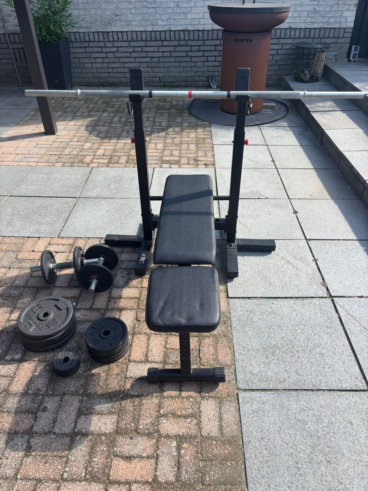 Complete homegym halterbank + stangen, Ophalen, Zo goed als nieuw