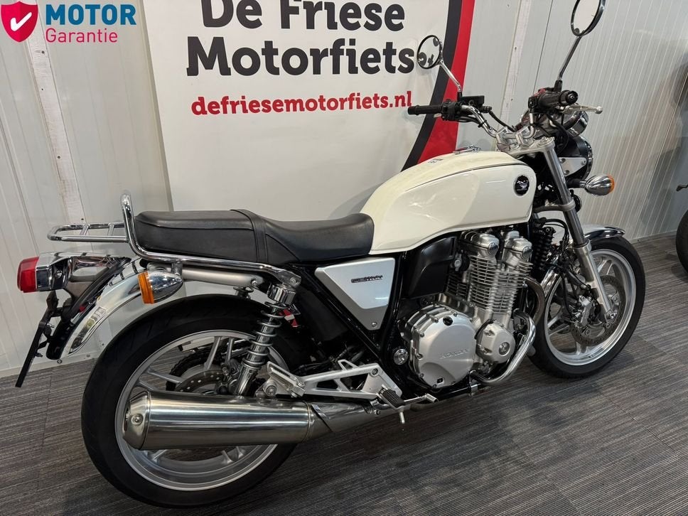 HONDA CB 1100 C-ABS (bj 2013), Motoren, HONDA, 4 cilinders, Bedrijf, Onbekend