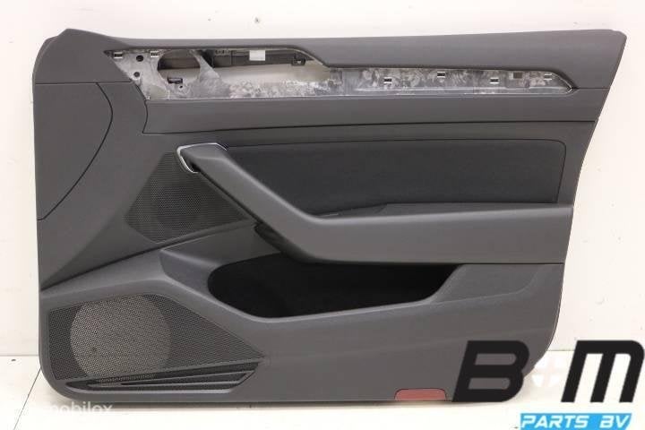 Portierbekleding rechtsvoor VW Passat B8 3G0867166, Gebruikt