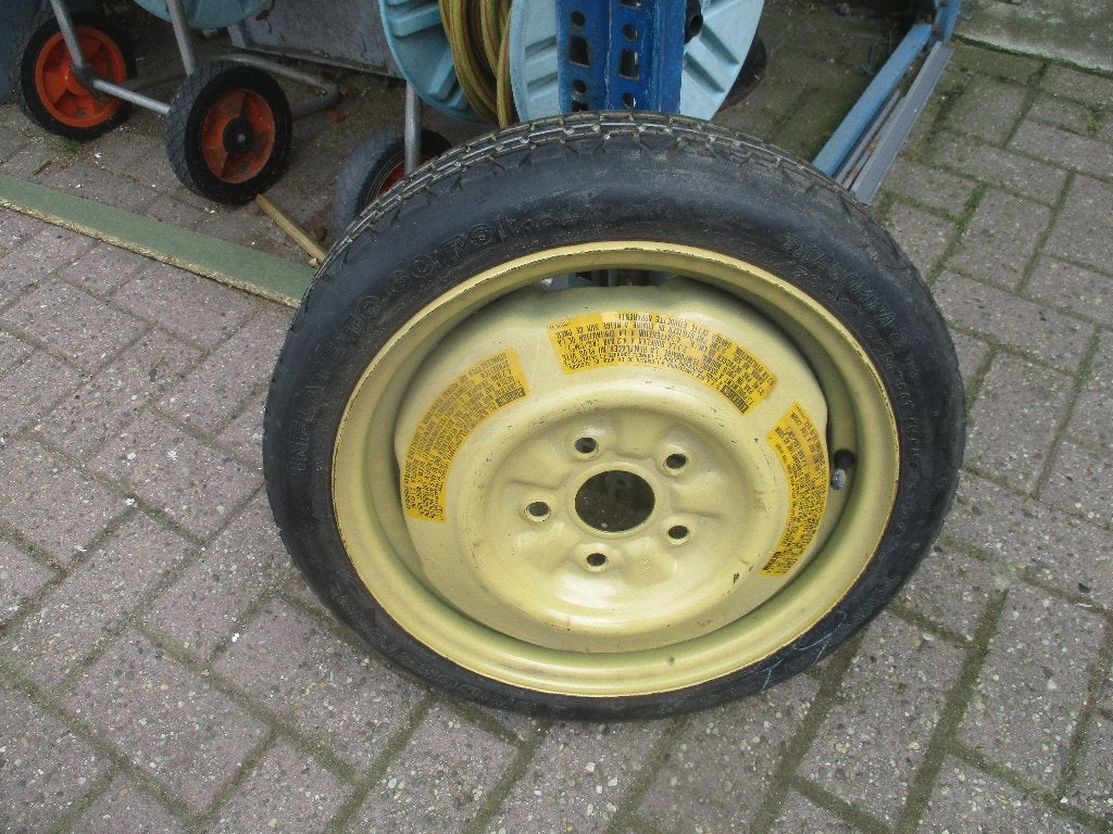 Toyota Thuis kome yaris P 13 en ook P 9, Auto-onderdelen, Ophalen of Verzenden, Nieuw, Toyota