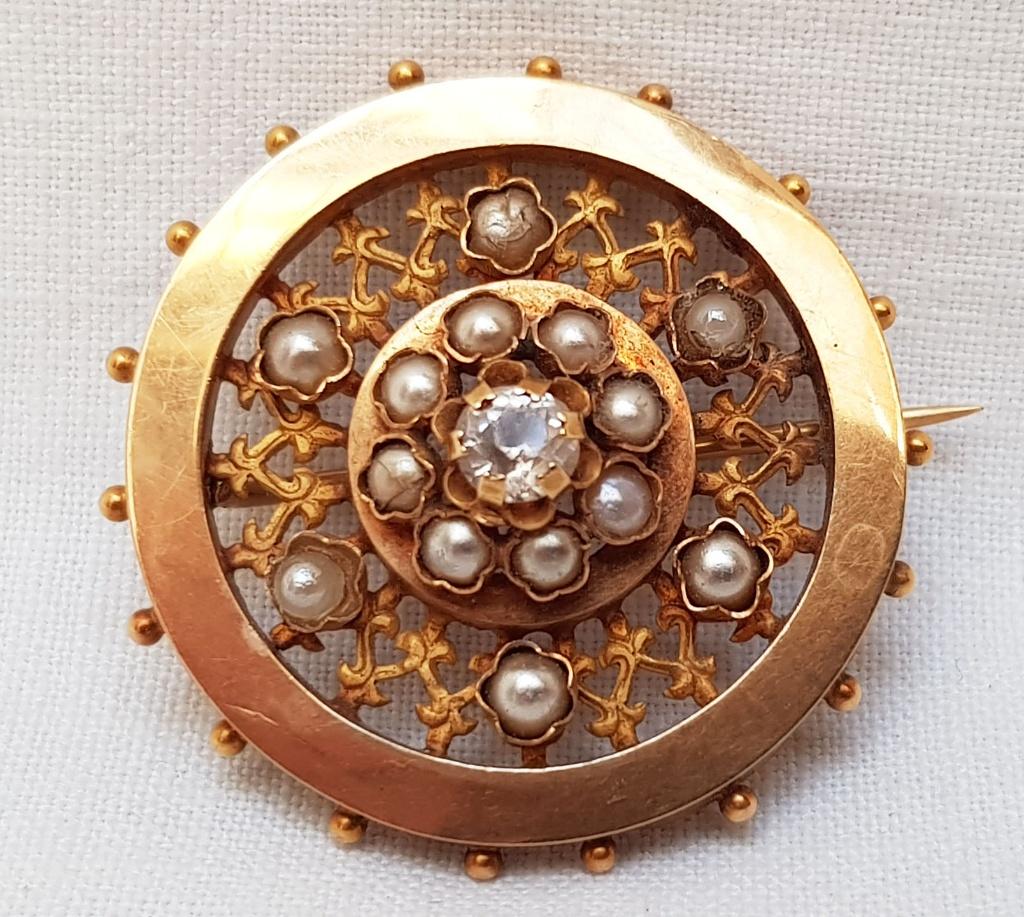 Broche 18kt zaadparels., Ophalen of Verzenden, Goud, Broche