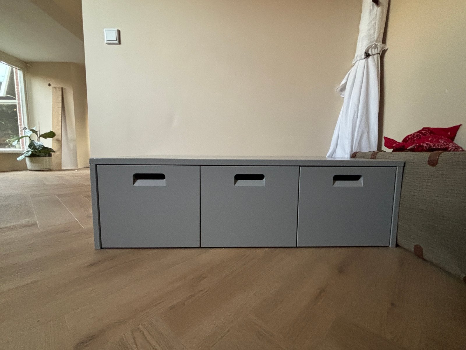 Grijze ladekast (vt wonen) met 3 laden, Ophalen, Overige materialen, Gebruikt, 100 tot 150 cm