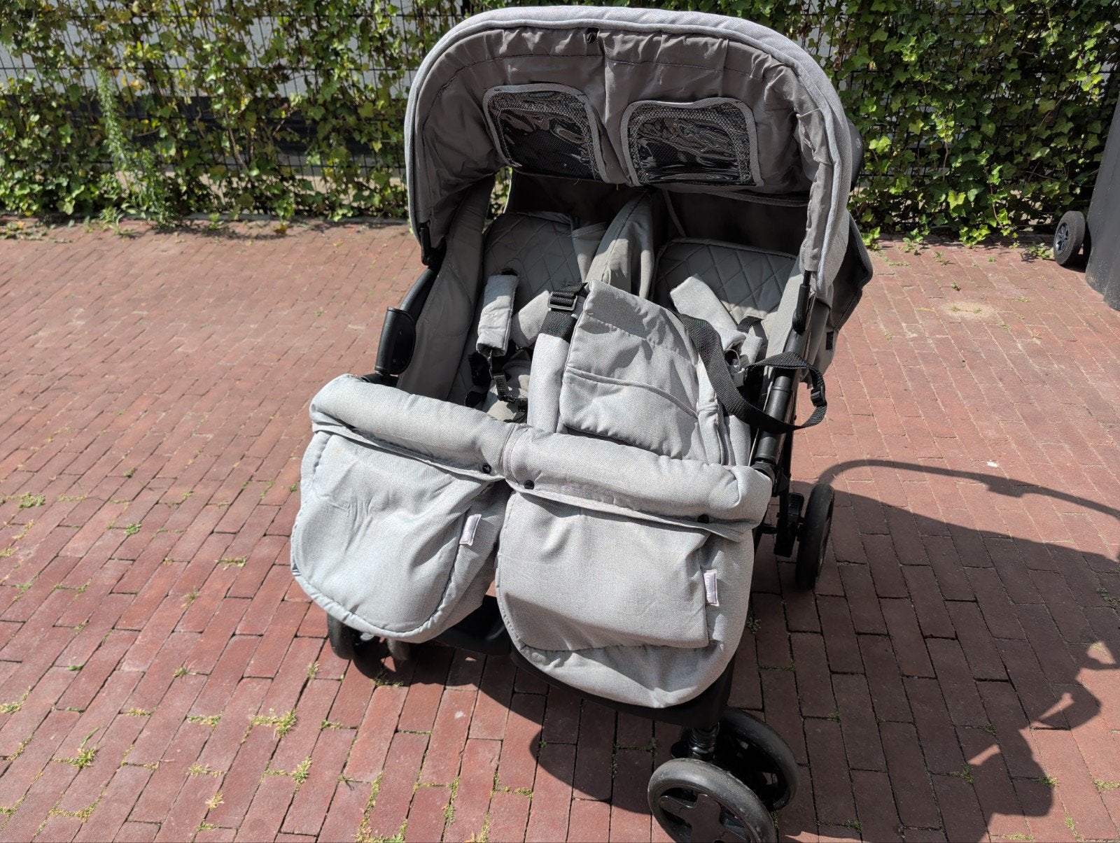 Lorelli Duo Wagen - Zo goed als nieuw met luiertas, Duowagen, Zo goed als nieuw, Ophalen, Kinderwagen