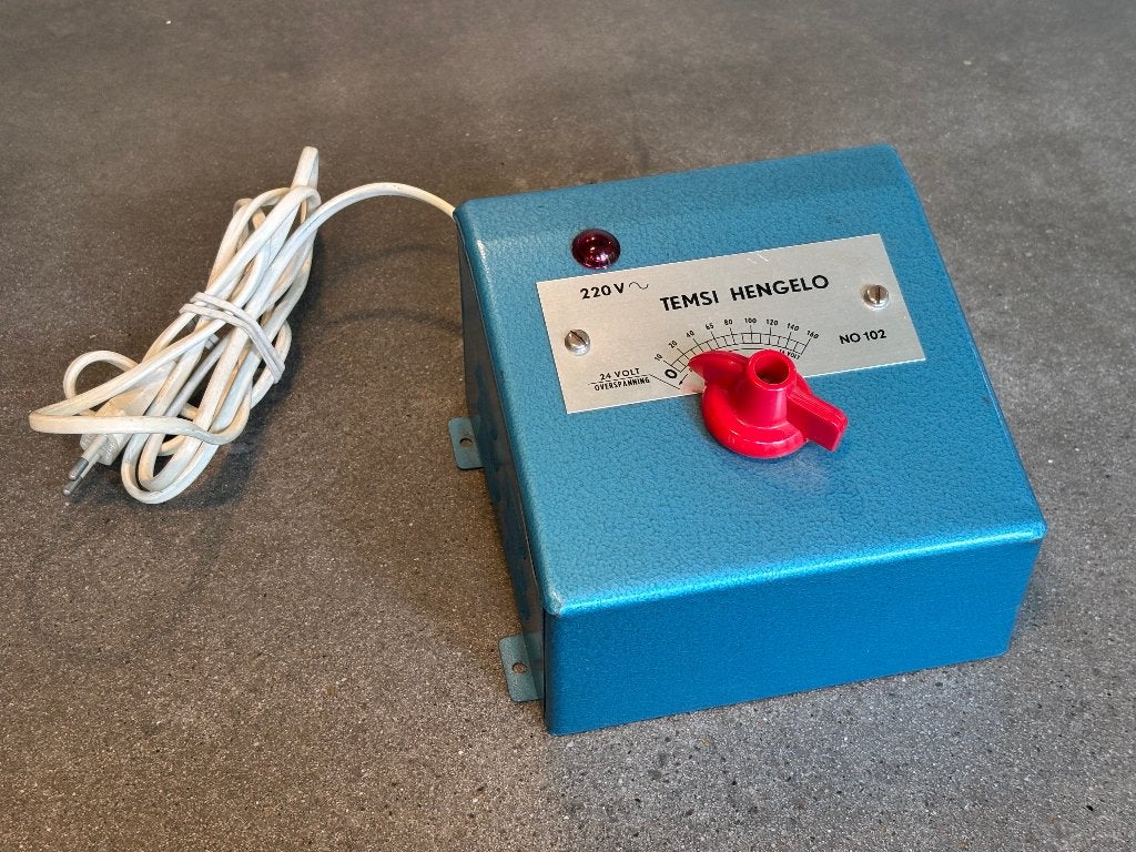Temsi 102 transformator voor Märklin, Ophalen of Verzenden, Zo goed als nieuw, Märklin, Transformator of Voeding