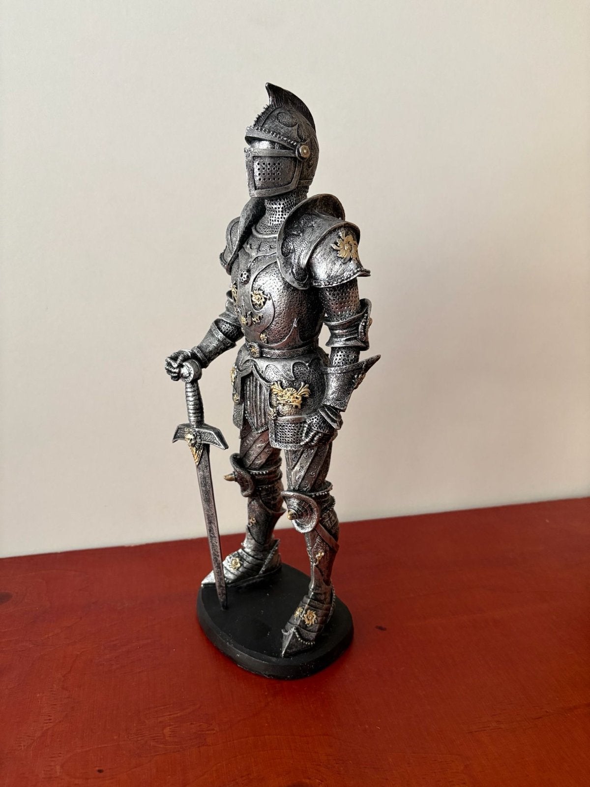 Decoratief ridderbeeldje met zwaard 40cm, Ophalen of Verzenden, Nieuw, Fantasy