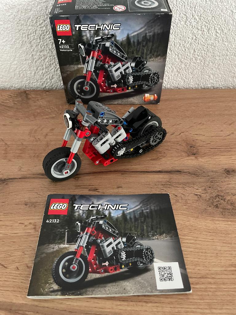 Technisch Lego Motor inclusief bouwinstructies en doos, Ophalen, Compleet, Gebruikt, Lego