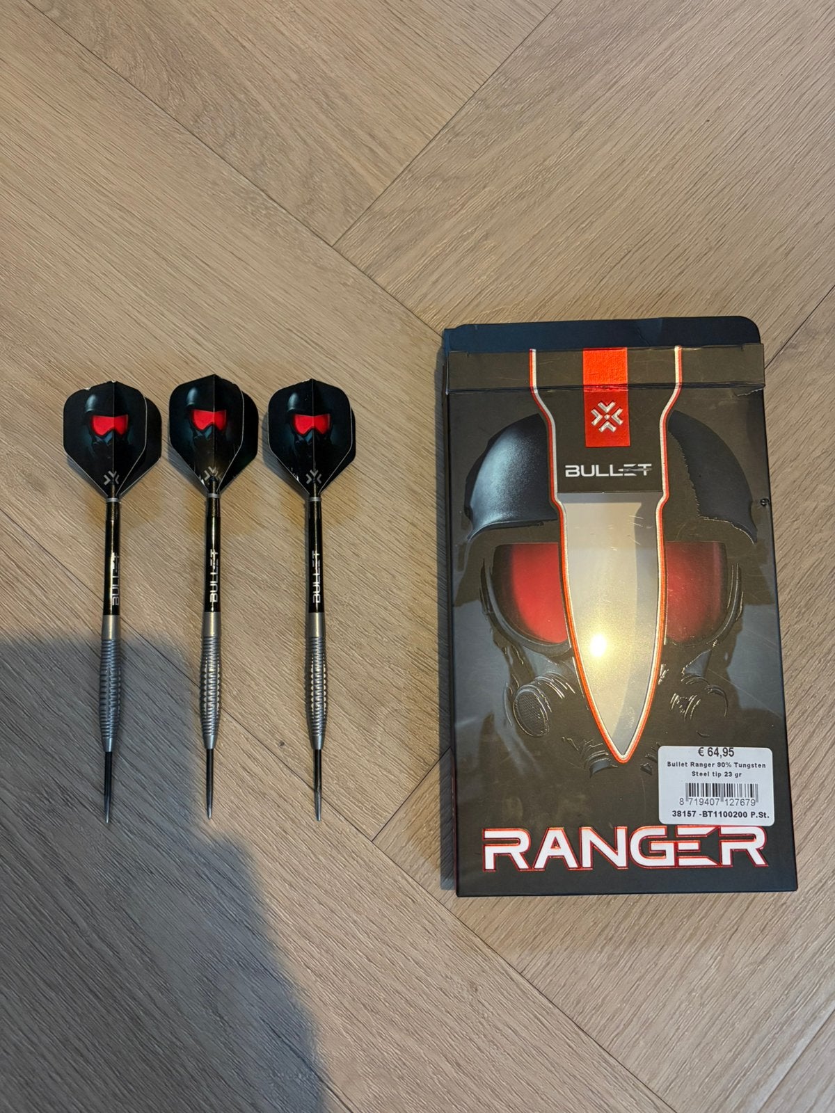 Dartpijlen - Bullet Ranger 90% Tungsten 23 gram, Sport en Fitness, Ophalen of Verzenden, Zo goed als nieuw, Pijlen