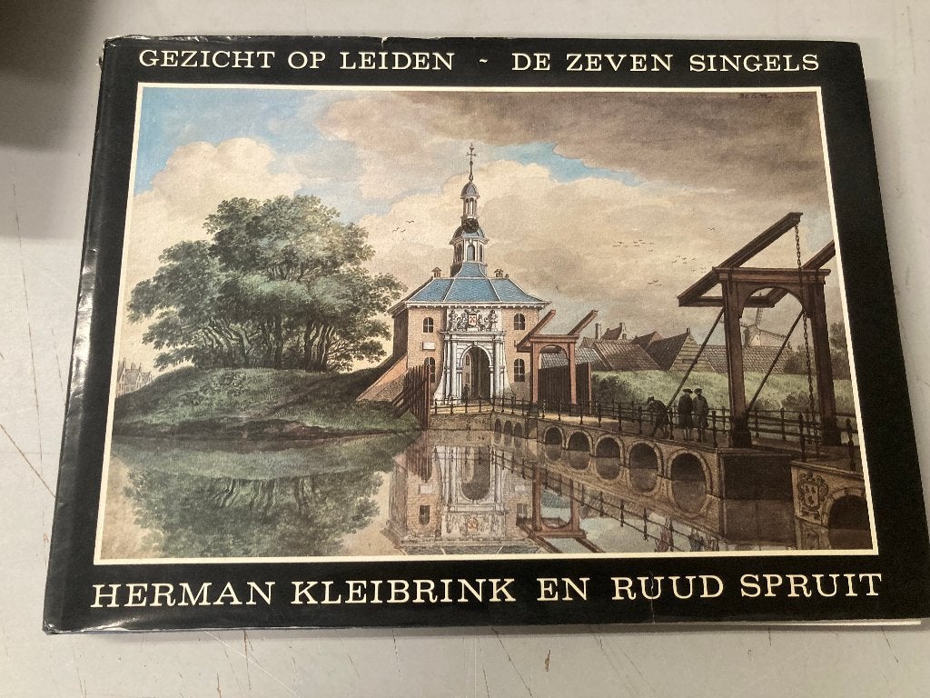 T.K. nog 14 boeken over Leiden en de geschiedenis zie lijst, Boeken, Ophalen of Verzenden, 20e eeuw of later, Gelezen