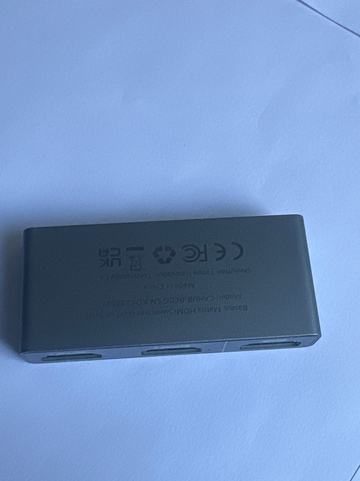Baseus Matrix HDMI Switcher 2-in-1 of 1-in-2, Ophalen, Zo goed als nieuw, HDMI-kabel