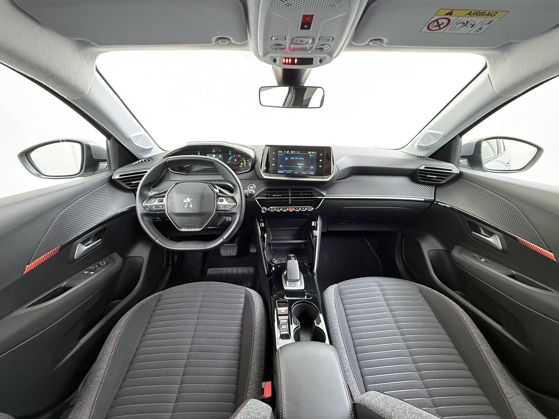 Peugeot e-208 EV 5Drs Automaat Apple Carplay Android Auto Na, Auto's, Dealer onderhouden, Gebruikt, Zwart, 24 min