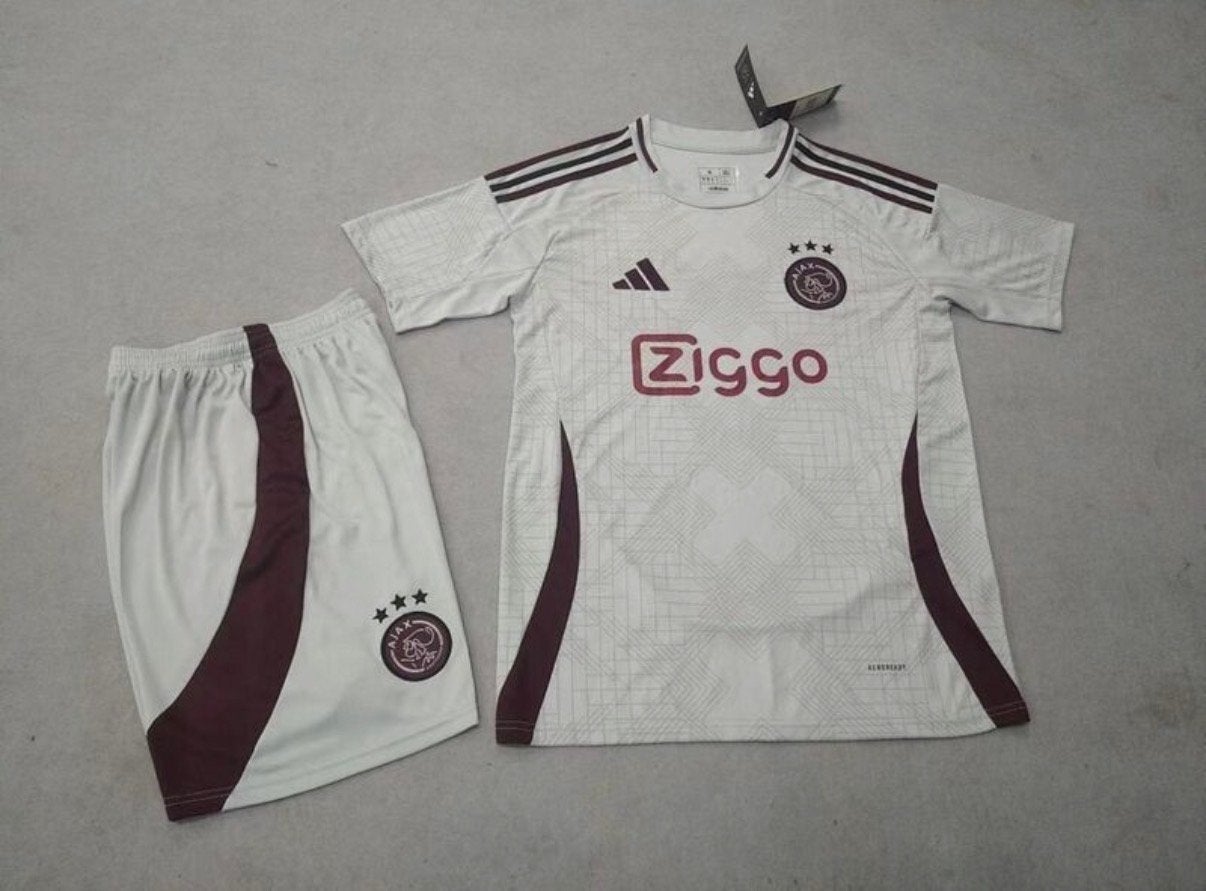 Ajax uit tenue 2023/2024 - Shirt en Broekje, Wit, Nieuw, Overige maten, Ophalen of Verzenden
