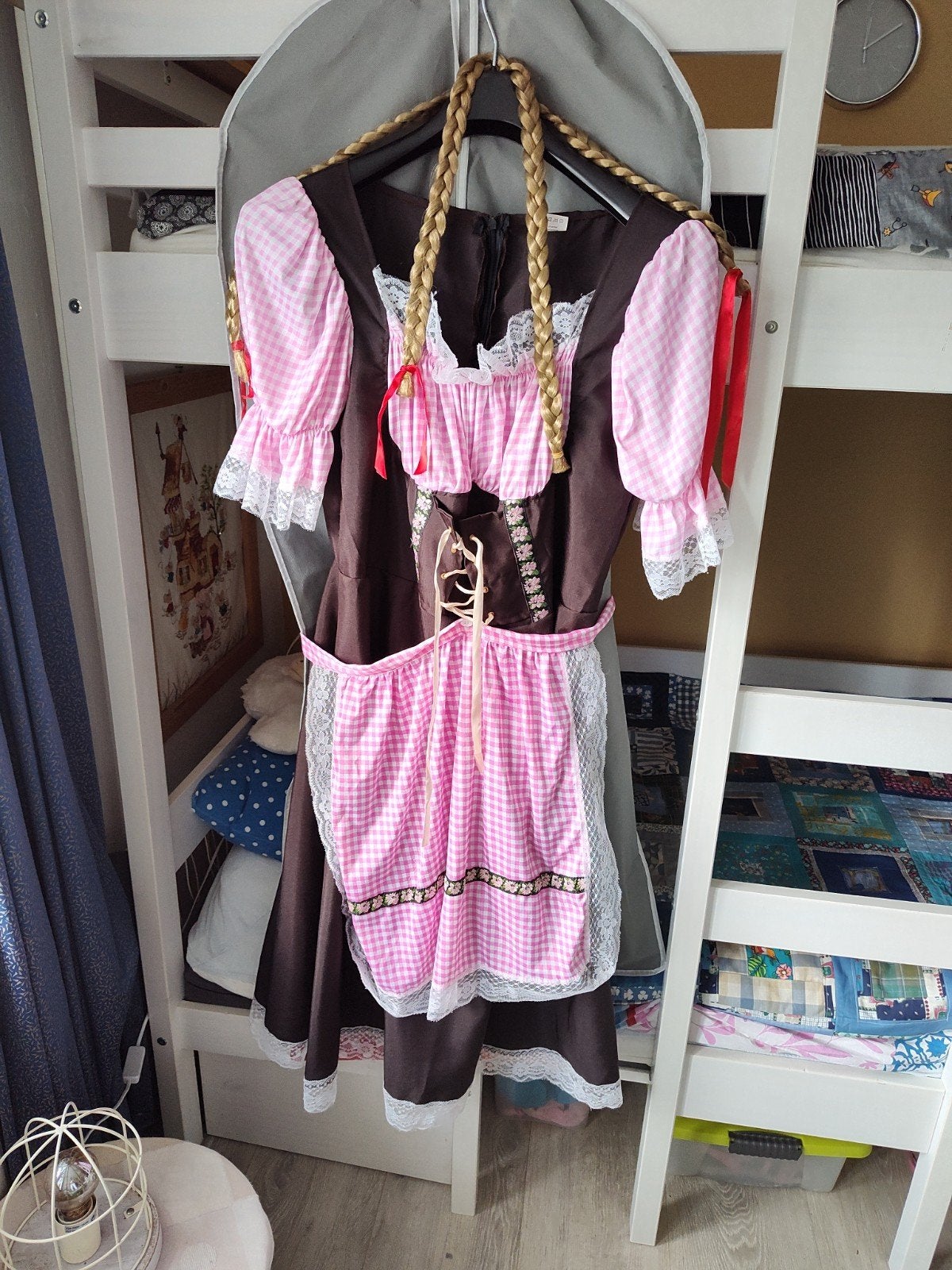Oktoberfest jurk, bruin met rose maat 42/44, Ophalen, Zo goed als nieuw, Maat 42/44 (L), Carnaval