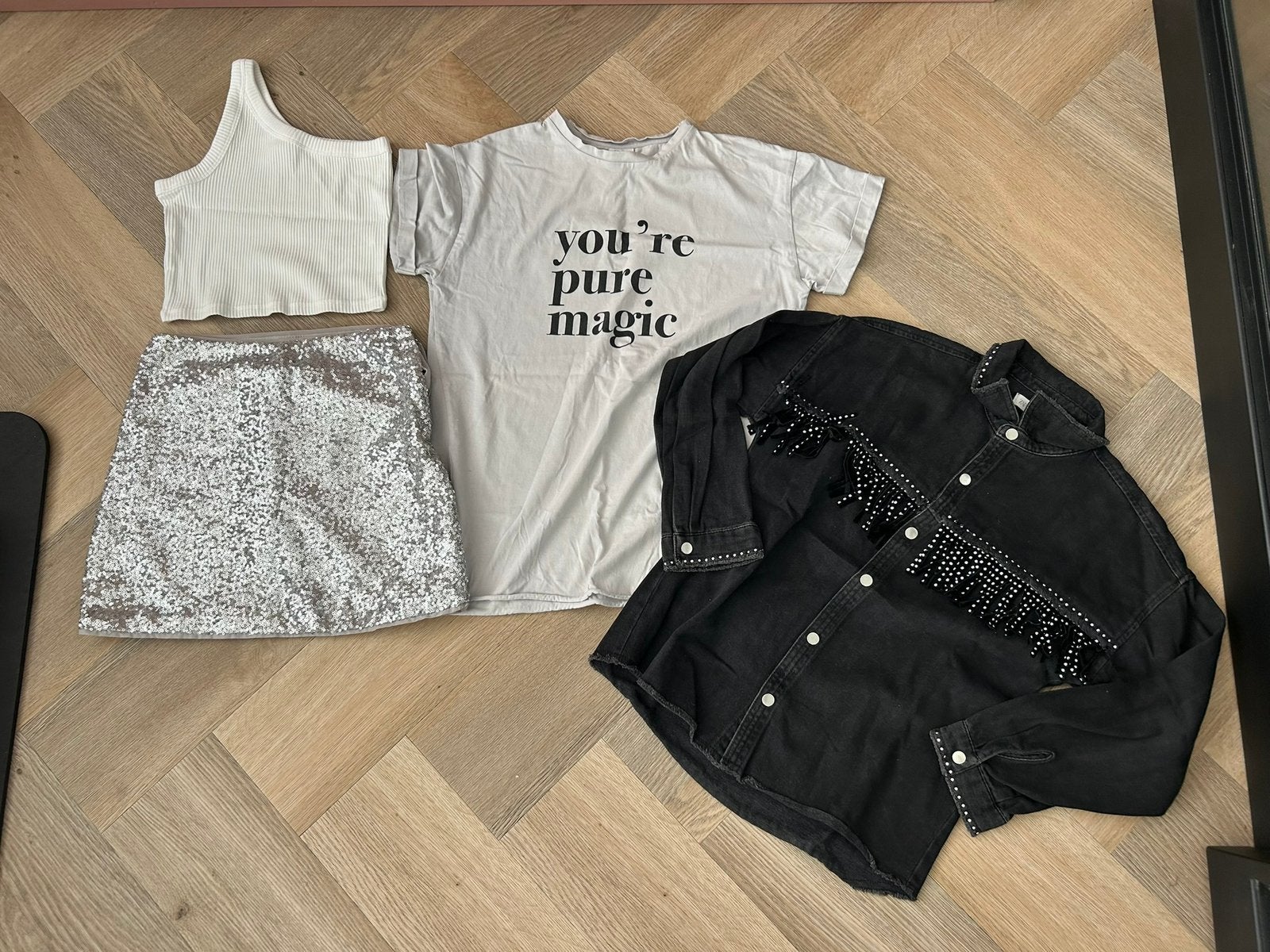 Set mt 140 pailletten rok/ jack franjes/ shirts, Ophalen of Verzenden, Zo goed als nieuw, Meisje, Jurk of Rok