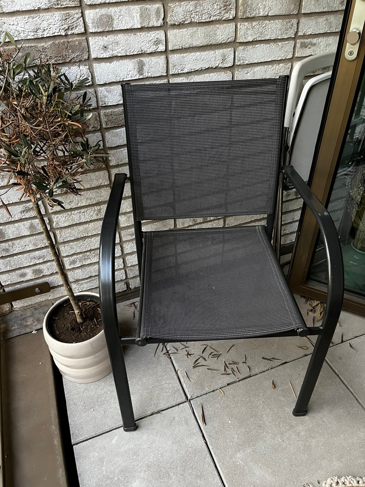 2 Tuinstoelen grijs, Ophalen, Zo goed als nieuw, Kunststof, Stapelbaar