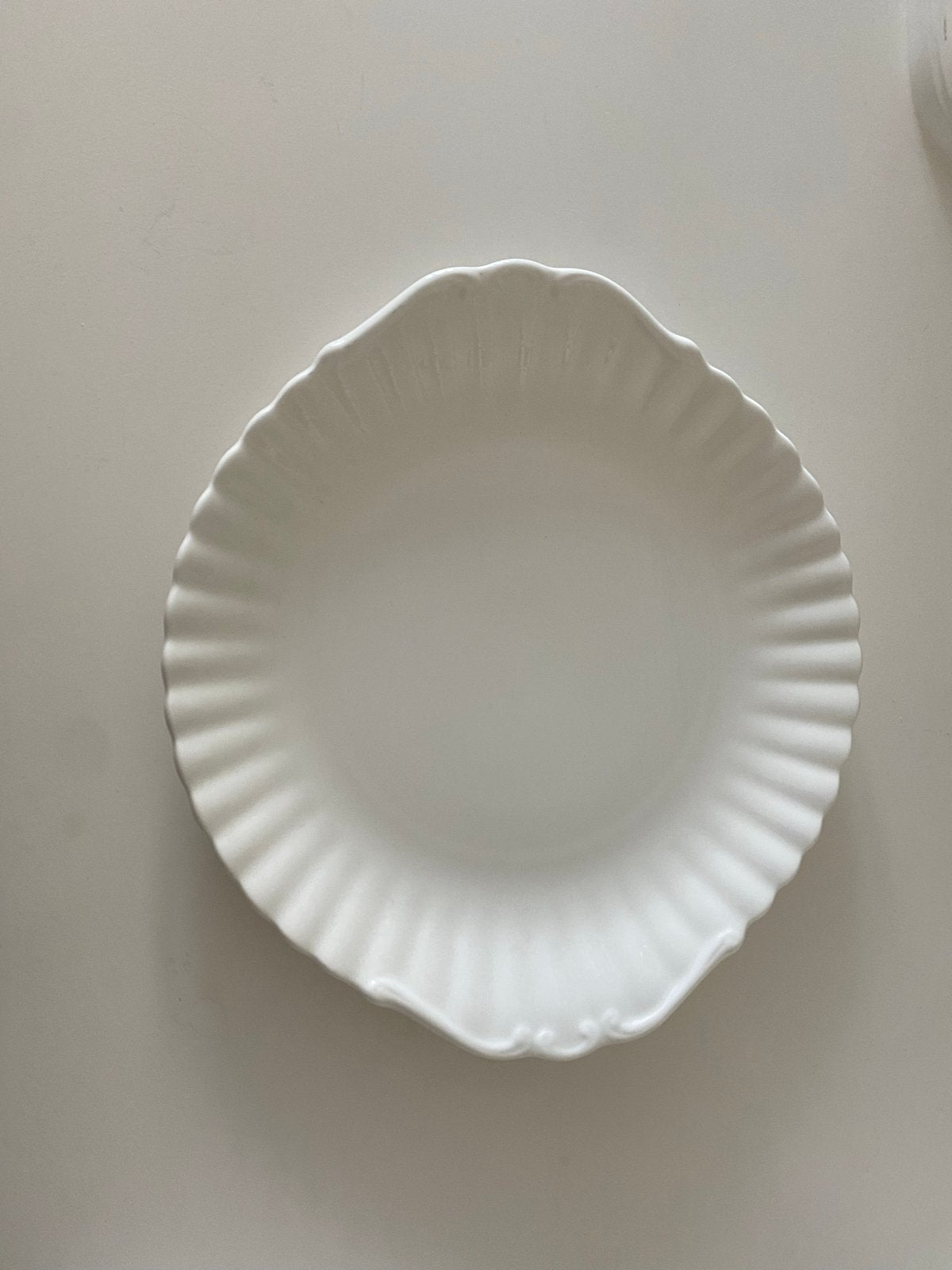 Royal Albert Rêverie cakeschaal 27 cm, Huis en Inrichting, Keuken | Servies, Ophalen of Verzenden, Overige stijlen, Porselein