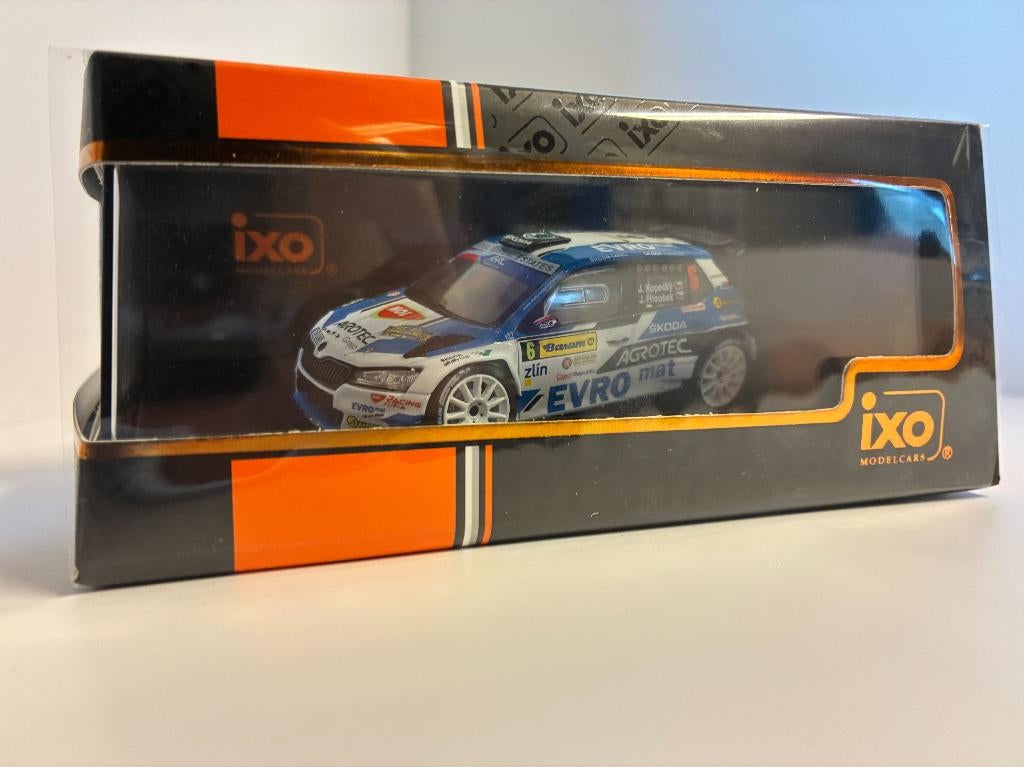 49895: Skoda Fabia Rally2 Evo #6 - Kopecky/Hlousek - 2022, Hobby en Vrije tijd, Modelauto's | 1:43, Auto, Nieuw, Ophalen of Verzenden