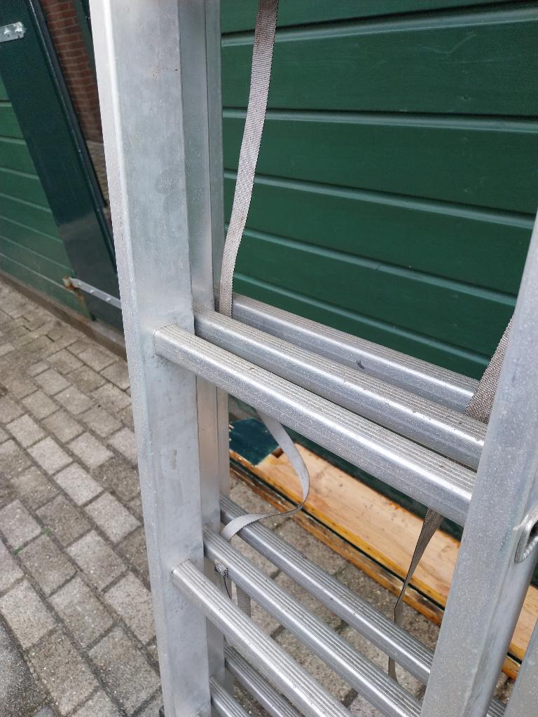 Ladder, Doe-het-zelf en Verbouw, Ladders en Trappen, Ophalen, Gebruikt, Ladder, Opvouwbaar of Inschuifbaar