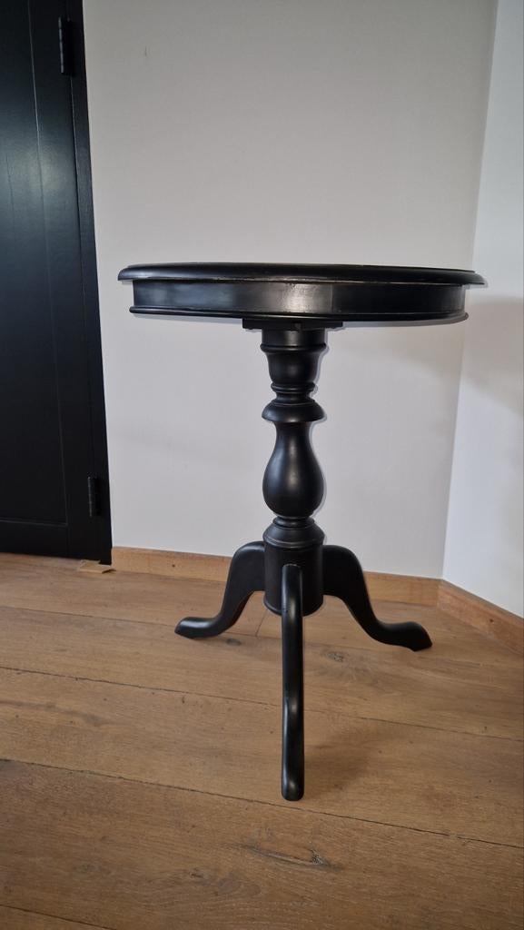 Mooi zwart houten wijntafeltje, Minder dan 55 cm, Gebruikt, Klassiek, Rond