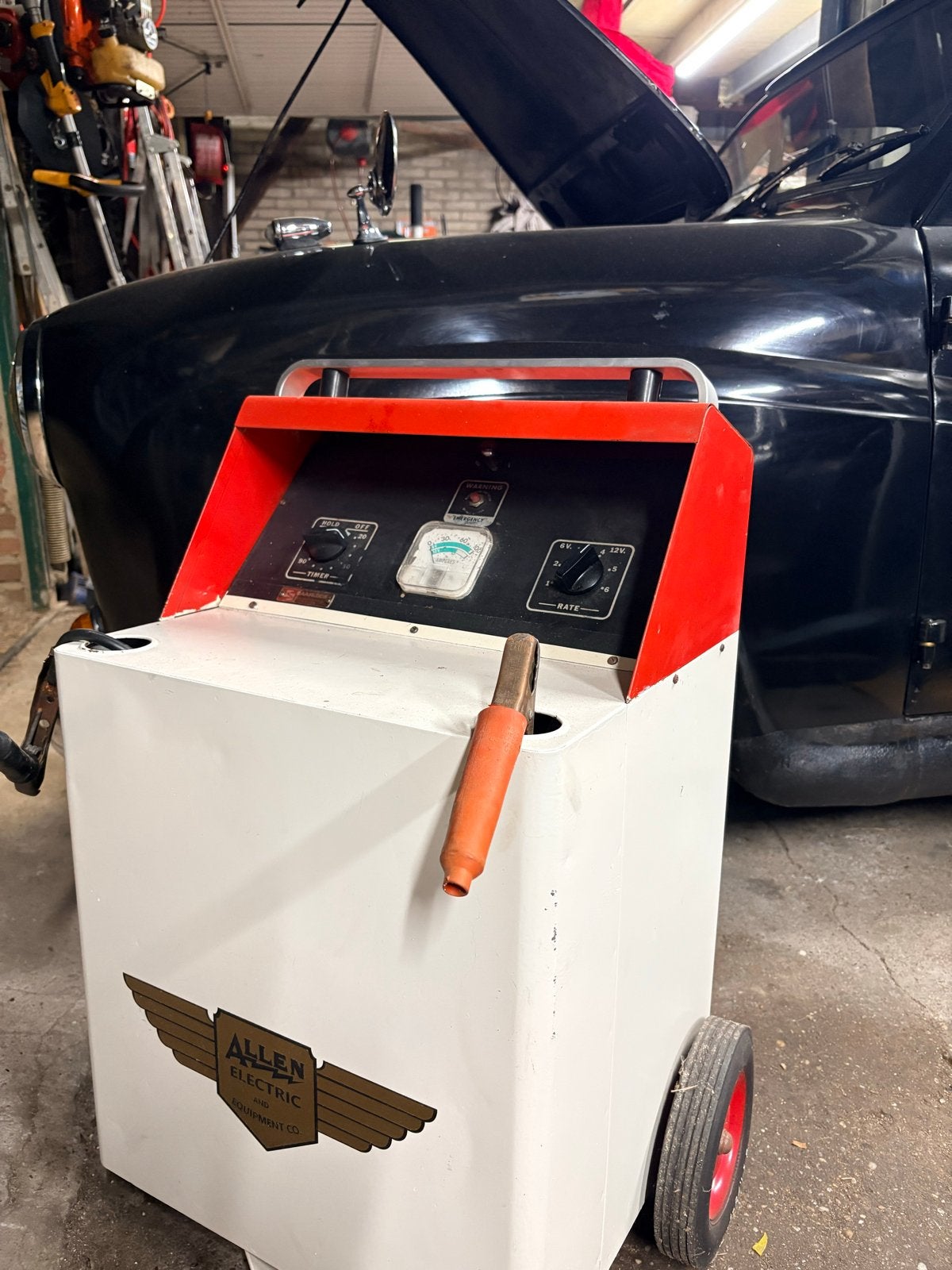 Vintage Allen Electric Acculader, Gebruikt, Oldtimer onderdelen