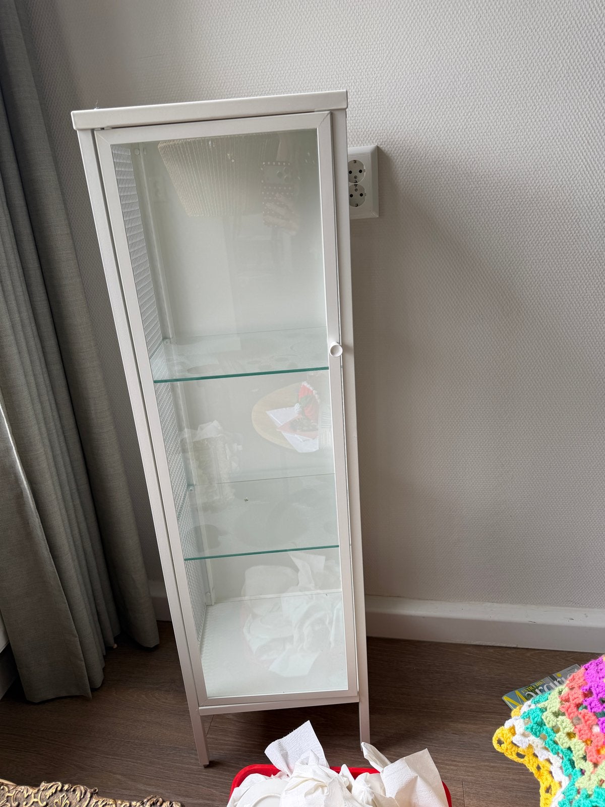 2x IKEA Baggebo vitrinekast - snel ophalen!, Huis en Inrichting, Kasten | Vitrinekasten, Ophalen, Minder dan 50 cm, 100 tot 150 cm