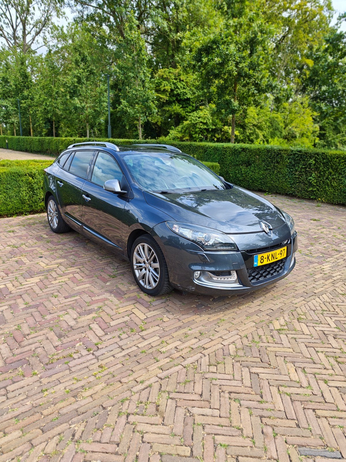 Renault Mégane 1.2 TCe  GT-LINE 2013 Grijs STOELVERWARMING, Voorwielaandrijving, Origineel Nederlands, Stationwagon, Handgeschakeld