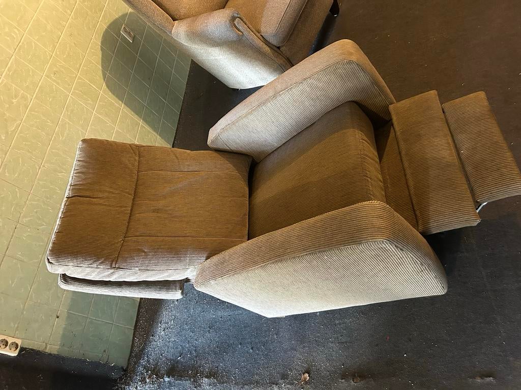 Comfortabele verstelbare fauteuil, beige ribstof, Huis en Inrichting, Ophalen, Zo goed als nieuw, Stof, 75 tot 100 cm