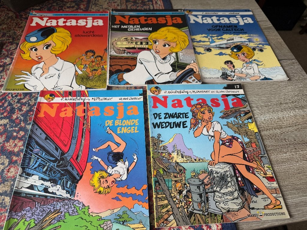 9x Natasja, luchtstewardess. François Walthéry, Meerdere stripboeken, Ophalen of Verzenden, Zo goed als nieuw, François Walthéry