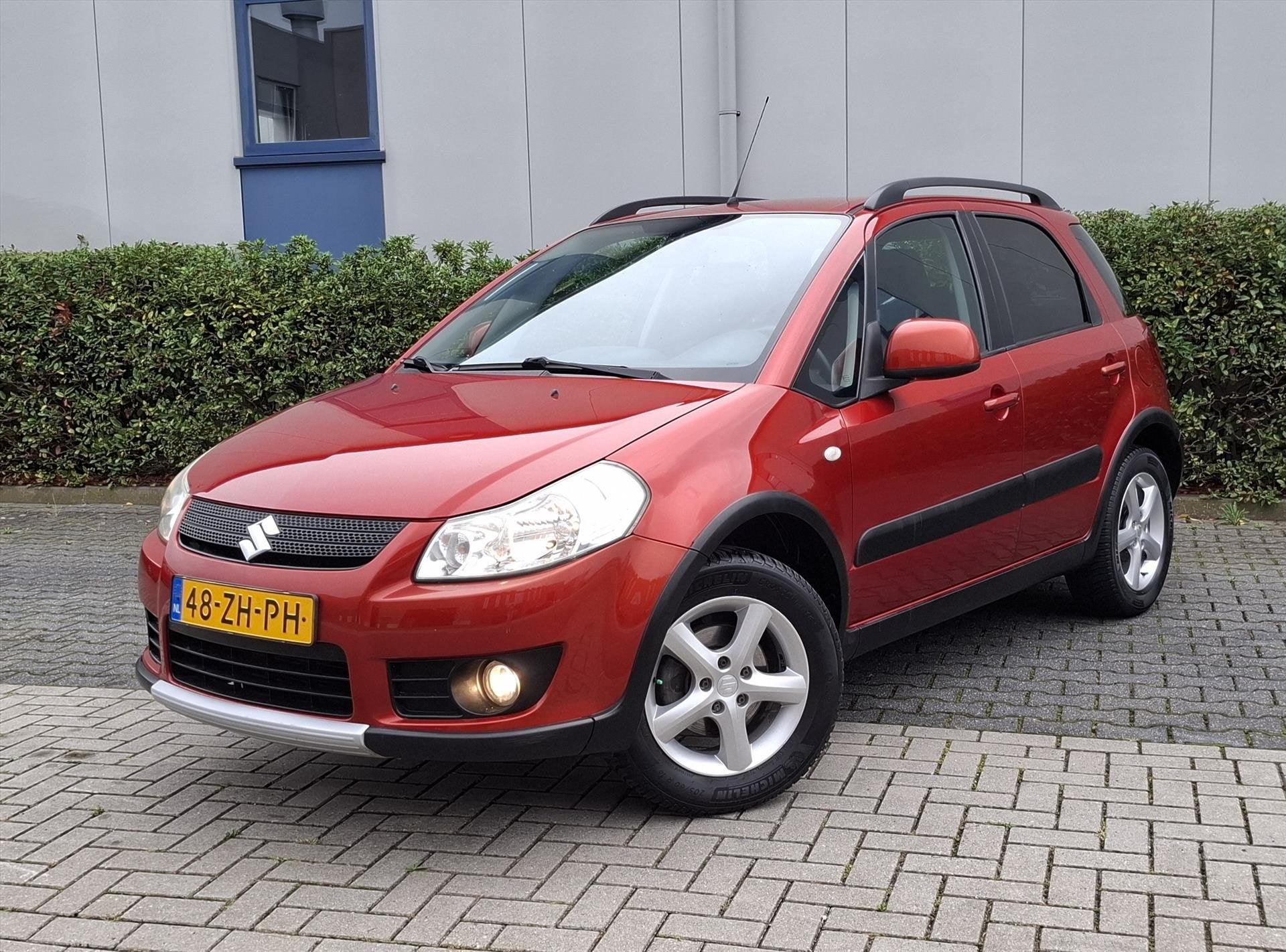 SUZUKI Sx4 1.6 4WD Exclusive Airco/Trekhaak, Stof, Gebruikt, Zwart, 1165 kg