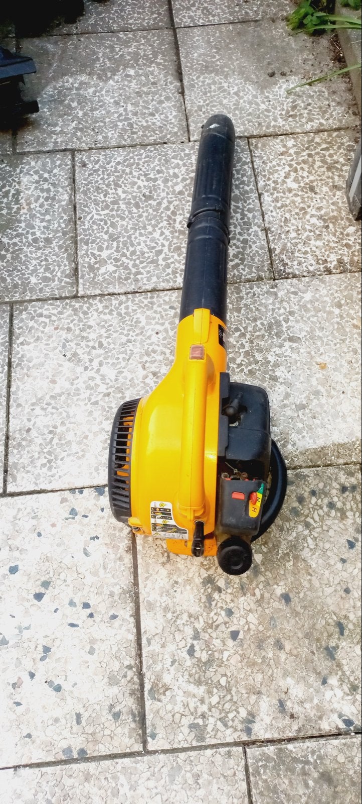 Bladblazer McCulloch MAC GBV 325 Benzine, Ophalen, Gebruikt, Benzine, Handgedragen