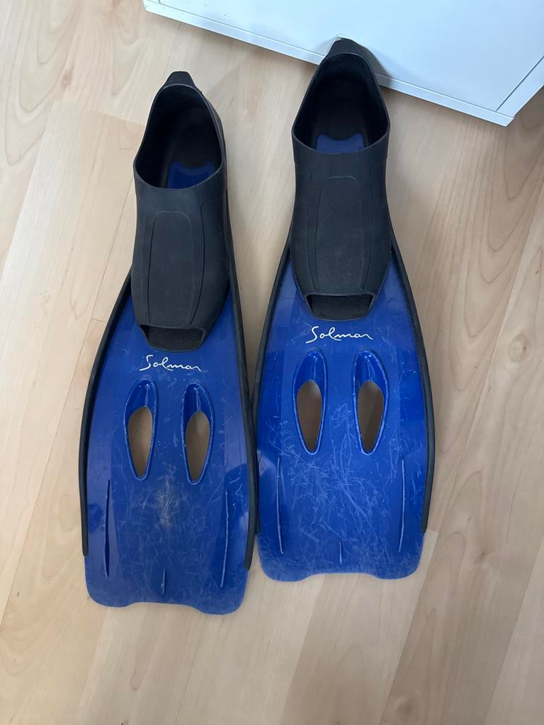 Blauwe flippers Soloman, maat 36-37, Watersport en Boten, Ophalen of Verzenden, Gebruikt, Zwem- of Duikvliezen