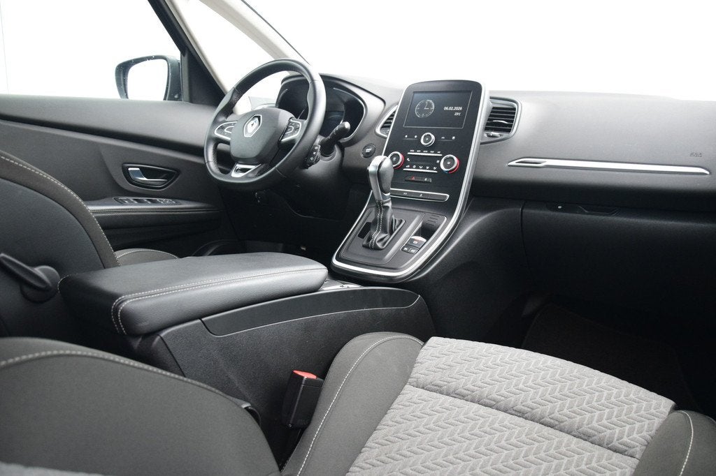 Renault Grand Scénic 1.3 TCe Limited 7persoons Navi/Camera, Auto's, Renault, 4 cilinders, 7 stoelen, Zilver of Grijs, 1500 kg