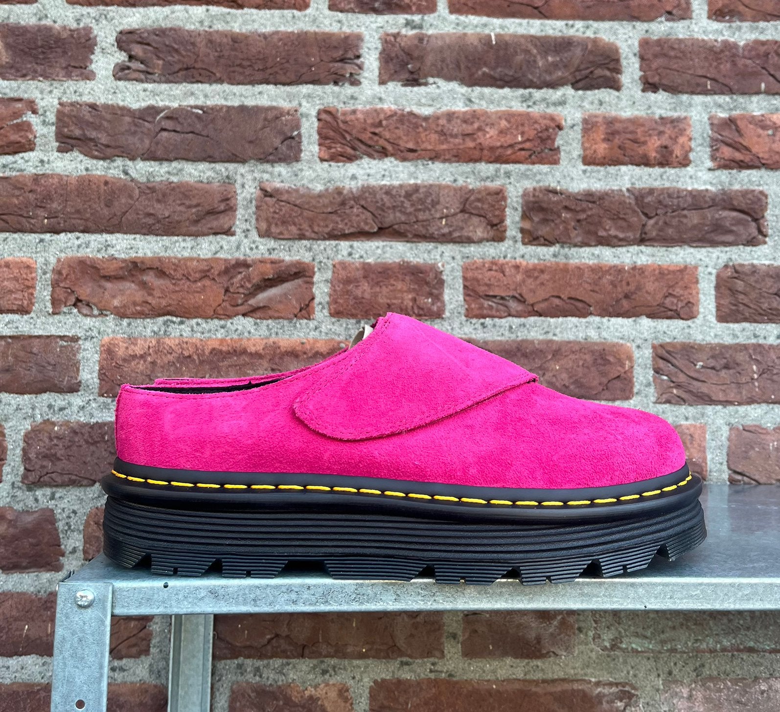 Dr. Martens Zebzag Anywair mules maat 42, 43 en 44, Dr. Martens, -, -, Nieuw