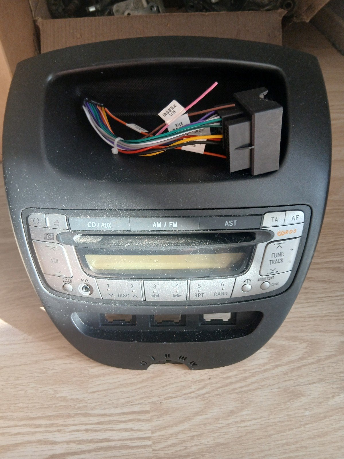 Autoradio met CD/AUX/AM/FM voor auto, Ophalen, Gebruikt