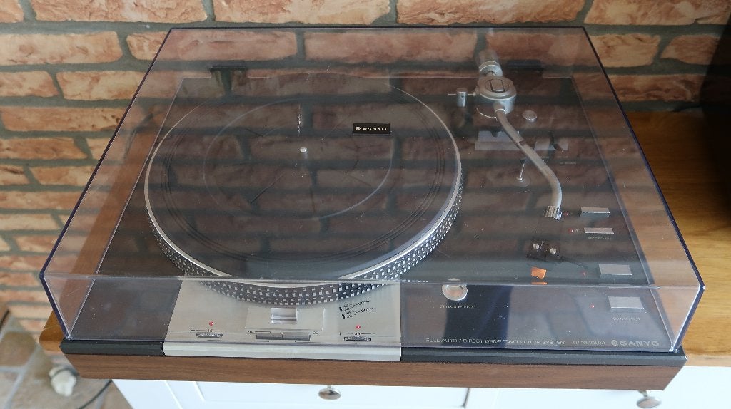Sanyo TP-1030UM direct drive automatic platenspeler, Audio, Tv en Foto, Ophalen of Verzenden, Gebruikt, Platenspeler, Overige merken