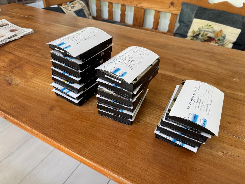 16 X SATA hd's, Computers en Software, Harde schijven, Ophalen, Intern, Gebruikt, Samsung