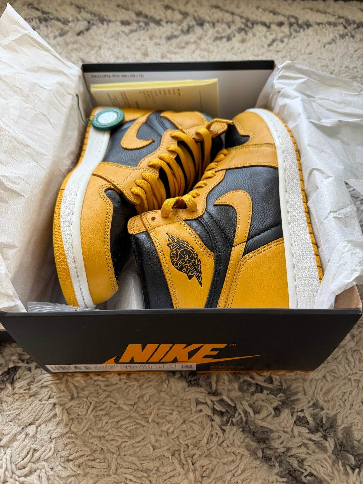 Jordan 1 Retro High Pollen - Maat 44.5 - Zeer goede staat, Kleding | Heren, Schoenen, Ophalen of Verzenden, Zo goed als nieuw