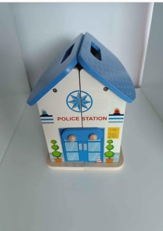 Houten politiebureau, Ophalen of Verzenden, Zo goed als nieuw