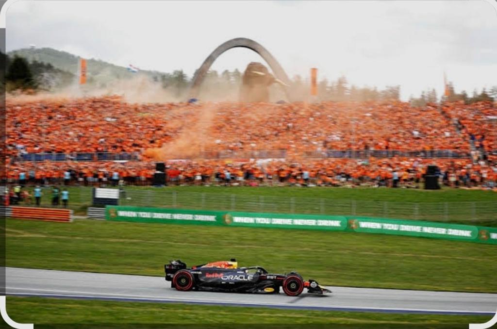 F1 Oostenrijk!! 2 kaarten, Twee personen, Juni