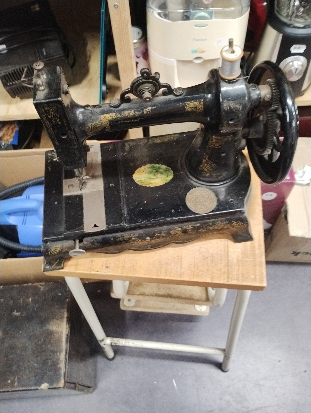 Antieke E.G. Benford naaimachine met houten kist, Antiek en Kunst, Ophalen