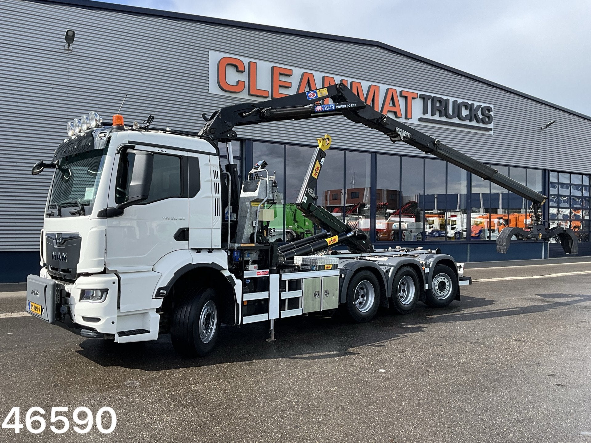 MAN TGS 35.430 8x4 HMF 19 Tonmeter Z-kraan Just 122.810 km!, Automaat, Euro 6, MAN, Origineel Nederlands