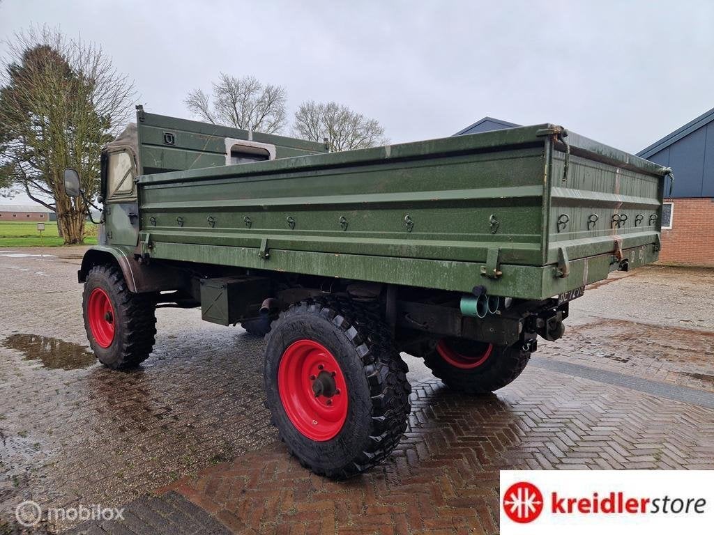 Unimog 404 met kenteken met 6 cil benzine motor bouwj. 1970, foto 5